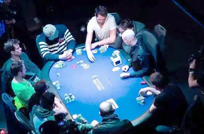 起手牌选择技巧_德州扑克新手攻略_德州扑克新手教学