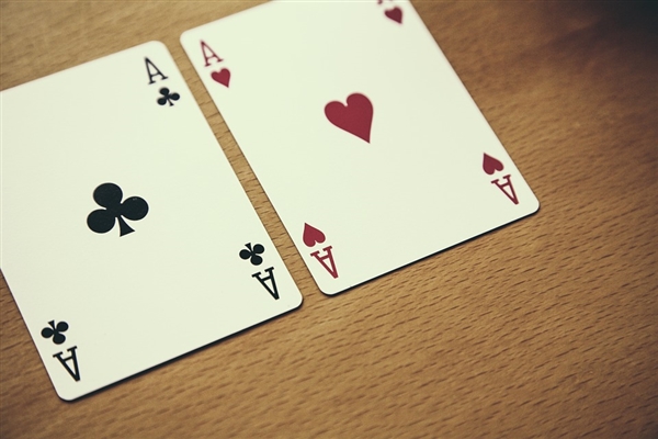 腾讯棋牌天天德州退市公告_天天德州扑克怎么充值_天天德州关闭