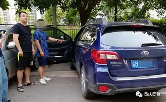 德州扑克平台_网络德州扑克赌博案件_利用手机扑克圈APP开设赌场