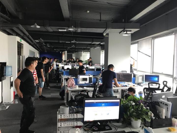 四人 德州扑克_网络赌博 德州扑克游戏 平台犯罪