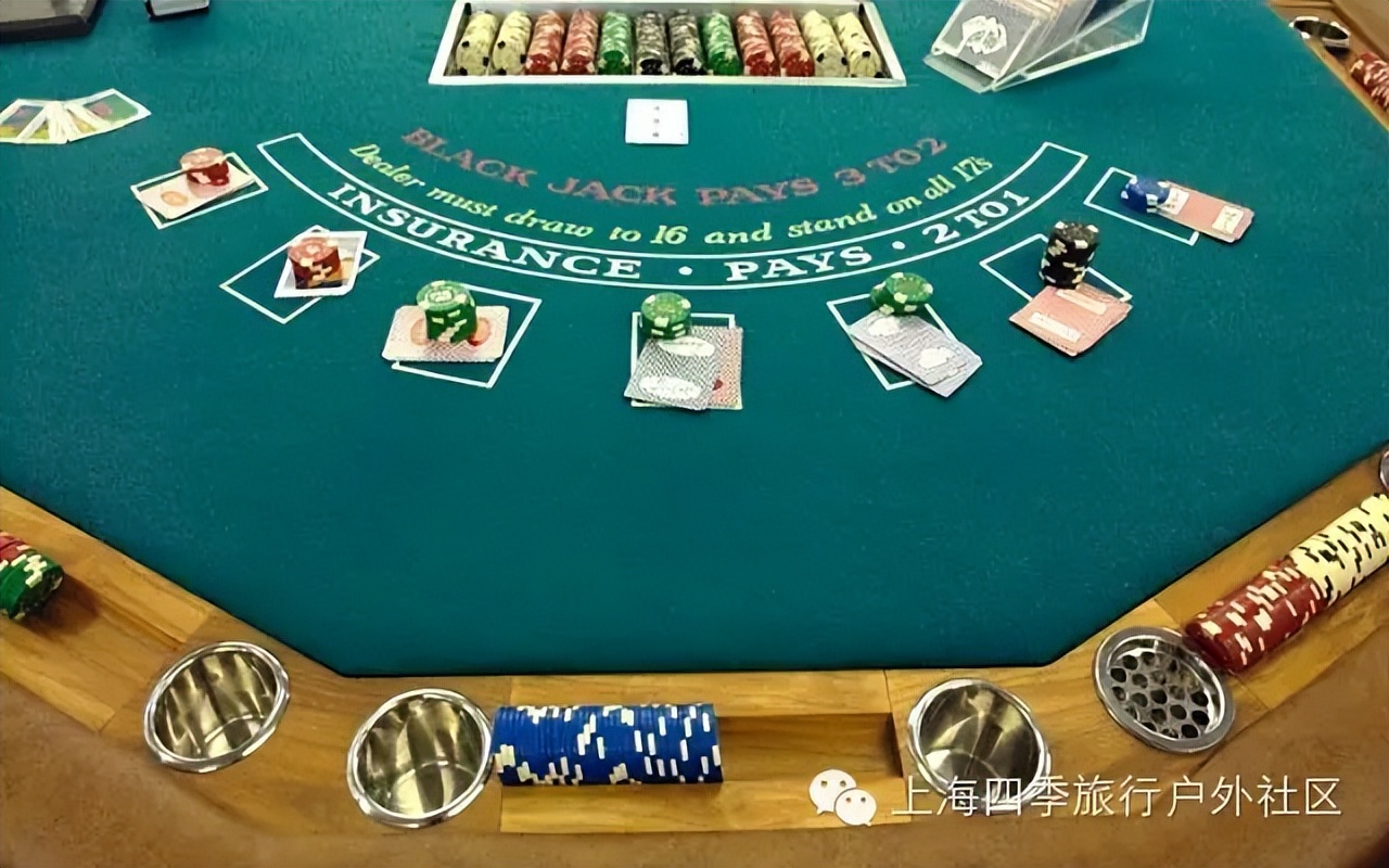 德州扑克简介_世界德州扑克比赛_德州扑克基本玩法