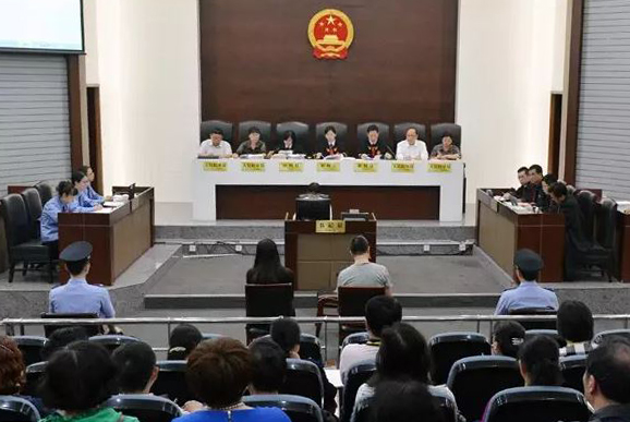德州扑克牌游戏app_德州牌扑克游戏_德州扑克怎么算