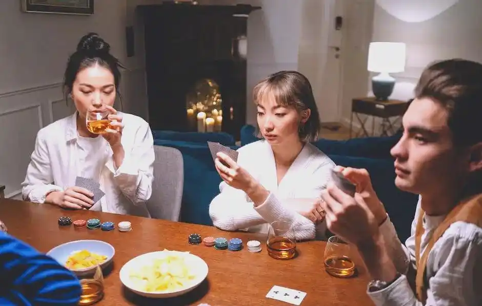 德州扑克让牌_德州扑克起手牌排名_德州扑克起手牌一览表