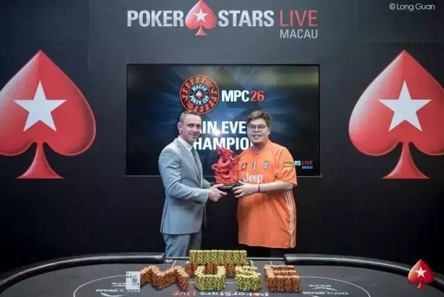 职业选手转行德州扑克冠军_德州扑克从零到WSOP冠军故事_德州扑克名人堂