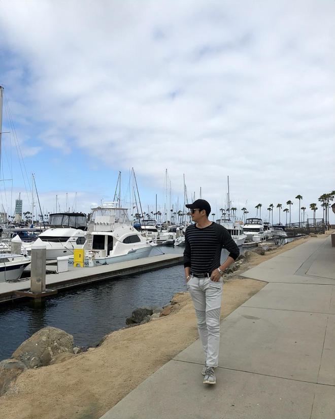 杨佳辉扑克职业生涯_新加坡扑克明星杨佳辉_德州扑克名人最新动态