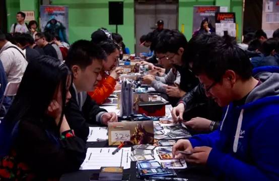中国职业牌手十年_万智牌职业选手安安经历_成为德州扑克职业牌手