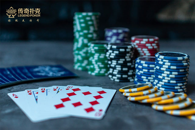 德州后门听牌技巧_后门听牌在德州扑克中的应用_德州扑克听牌是什么意思