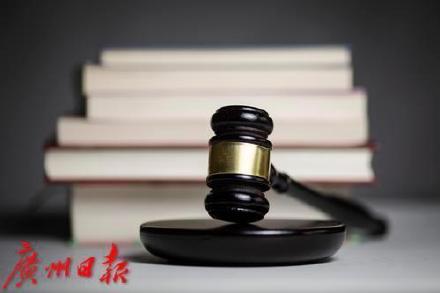 德州扑克一人几张手牌_深圳三人复刻赌神作弊工具聚众赌博_德州扑克作弊工具介绍