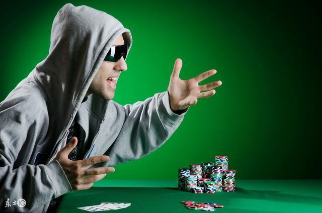 扑克比赛生存法则_棋牌游戏技巧心得_德州扑克 fold