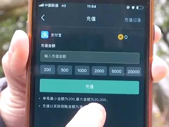 德州扑克 漏洞_网络赌博 德州扑克骗局 贵阳赌博案例