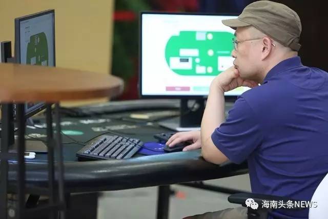 海南生态软件园 德州扑克人机大赛 冷扑大师_德州扑克游戏机