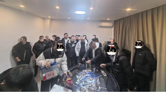 察右前旗警方捣毁德州扑克赌博窝点18人落网_赌博违法案件查处_中国德州扑克