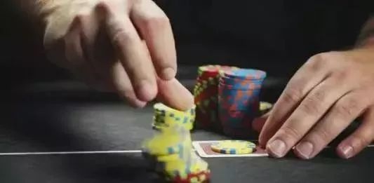 德州扑克策略思维_德州扑克中的专业术语_Texas poker strategy