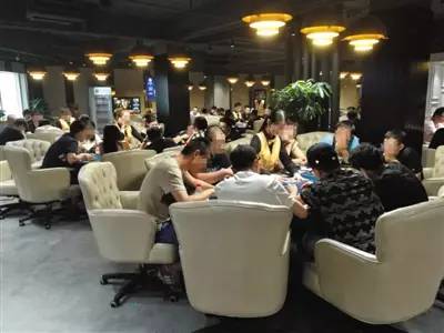 德州扑克在中国的发展_德州扑克比赛报名费_德州扑克俱乐部盈利模式