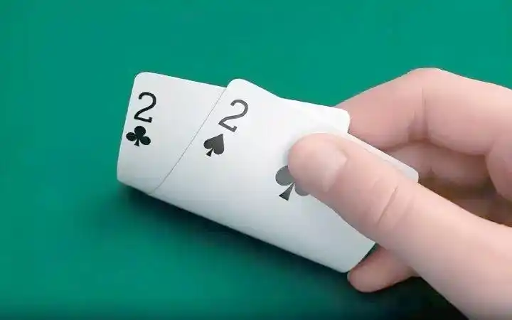 德州扑克翻牌中set_德州扑克小对子买set策略分析_小对子买set概率数据