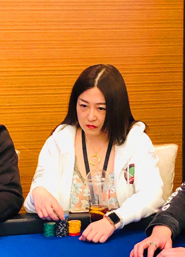 德州扑克锦标赛赛制_德州扑克9人桌起手牌_切西瓜战队队员介绍