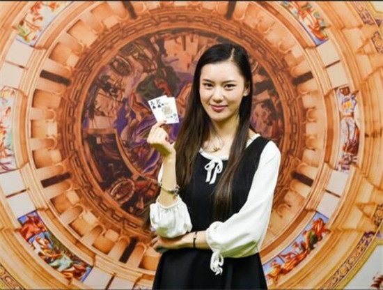 职业德州扑克选手 余铃涵 德州扑克女大神_在中国打职业德州扑克