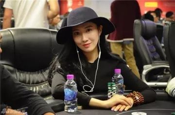 李思晓 德州扑克 世界扑克系列赛_德州扑克 深筹码